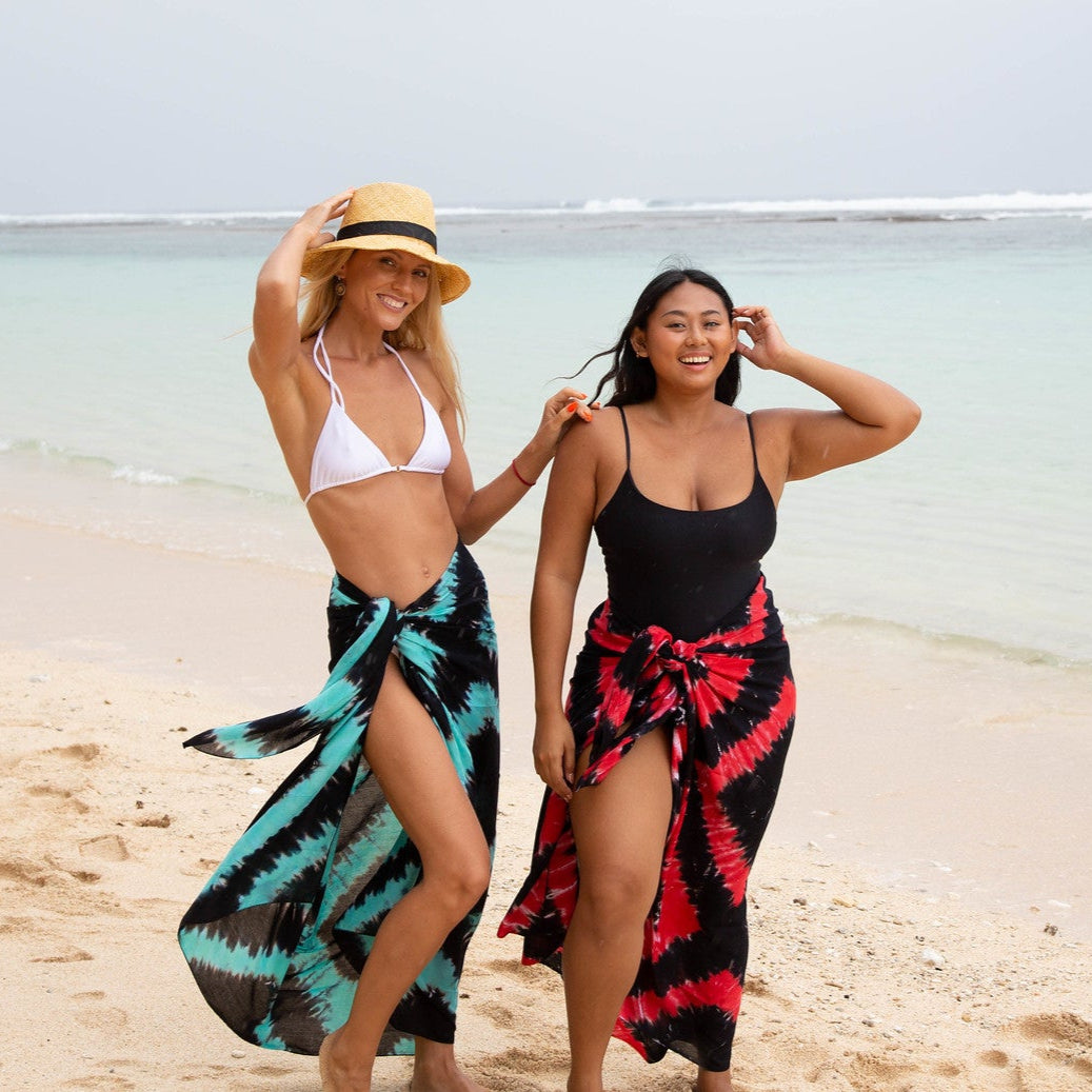 Tie-Dye Diamond Sarong Wrap Tie-Dye Diamond Sarong Wrap